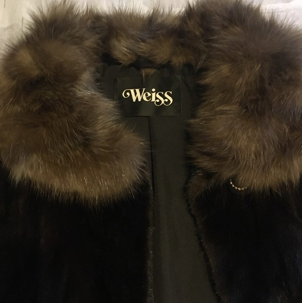 Weiss Fur Coat mink excellent condition.